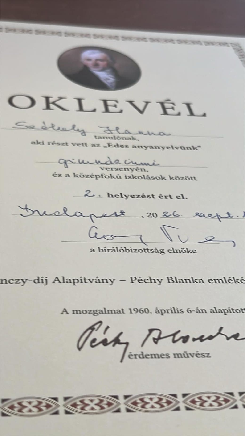 Székely Hanna továbbjutott az országos széphalmi döntőbe