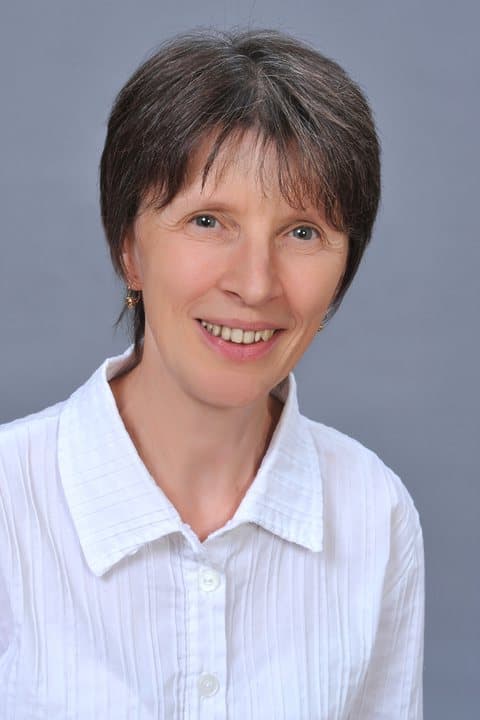 Huszákné Bartoss Gitta